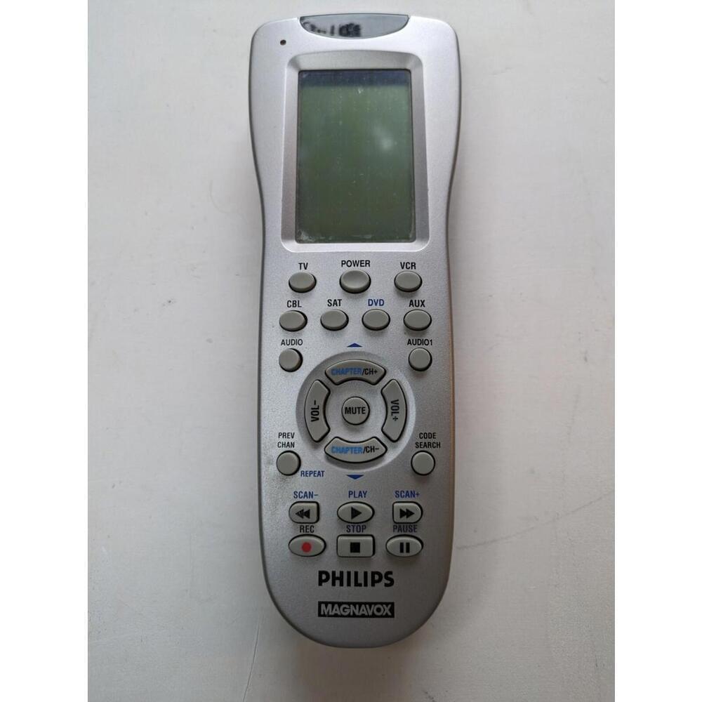 Philips Magnavox Universal Learning Remote Control Touch Screen PM8TSMD CL006